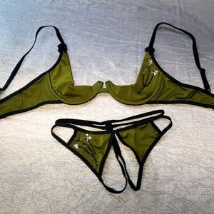 ARMY Green Sexy Floral Beautiful Panties set Small